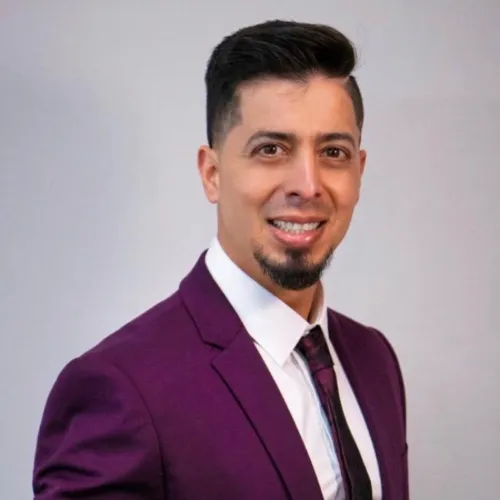 Reinier Gonzalez Headshot